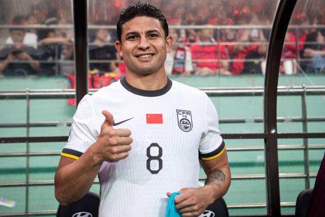 登录入口-归化国脚艾克森宣布退役 5获中超冠军2夺亚冠